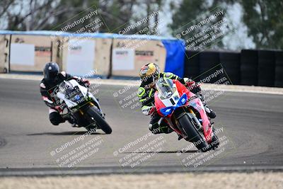 media/Apr-18-2025-TrackDaz (Fri) [[45f5874c44]]/B Group/Session 4 (Turn 6 - Outside)/